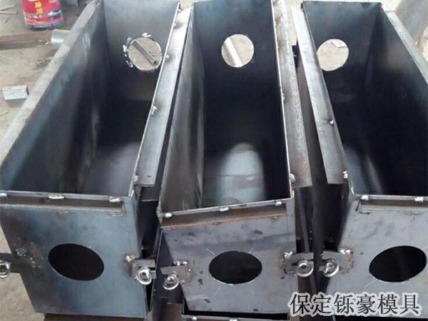 水泥路沿石模具 水泥路沿石模具